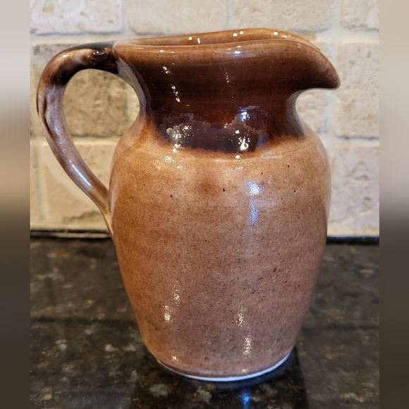 Cute Two Tone Brown Creamer Pitcher-John Barrow Pottery 1985 - Picture 5 of 13